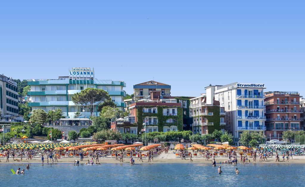 Hotel Losanna Gabicce Mare Kültér fotó