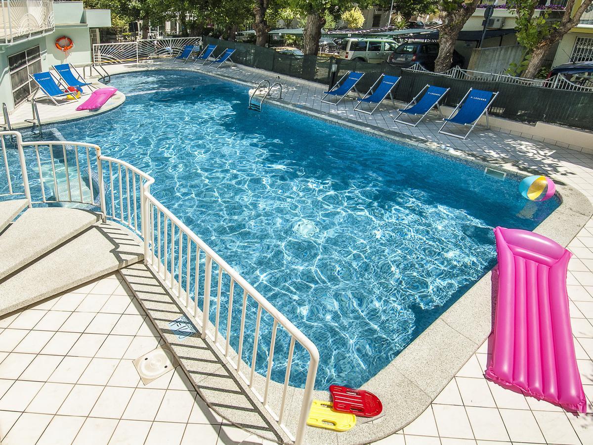 Hotel Losanna Gabicce Mare Kültér fotó